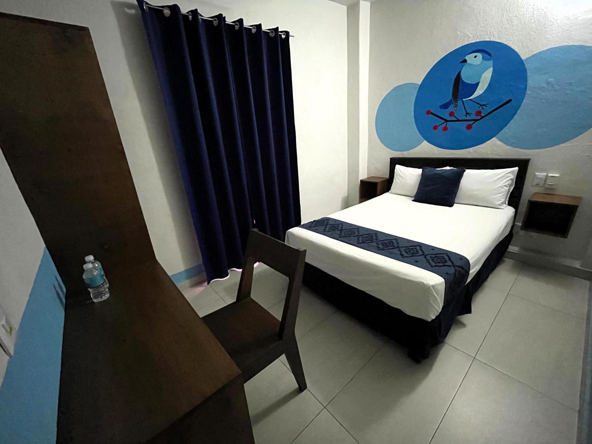 Hotel Juarez 70 Colima Exterior photo